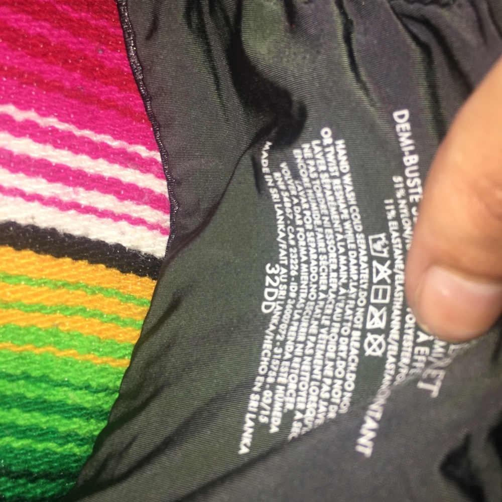 Victoria Secret Bra Bundle - Picture 5 of 5